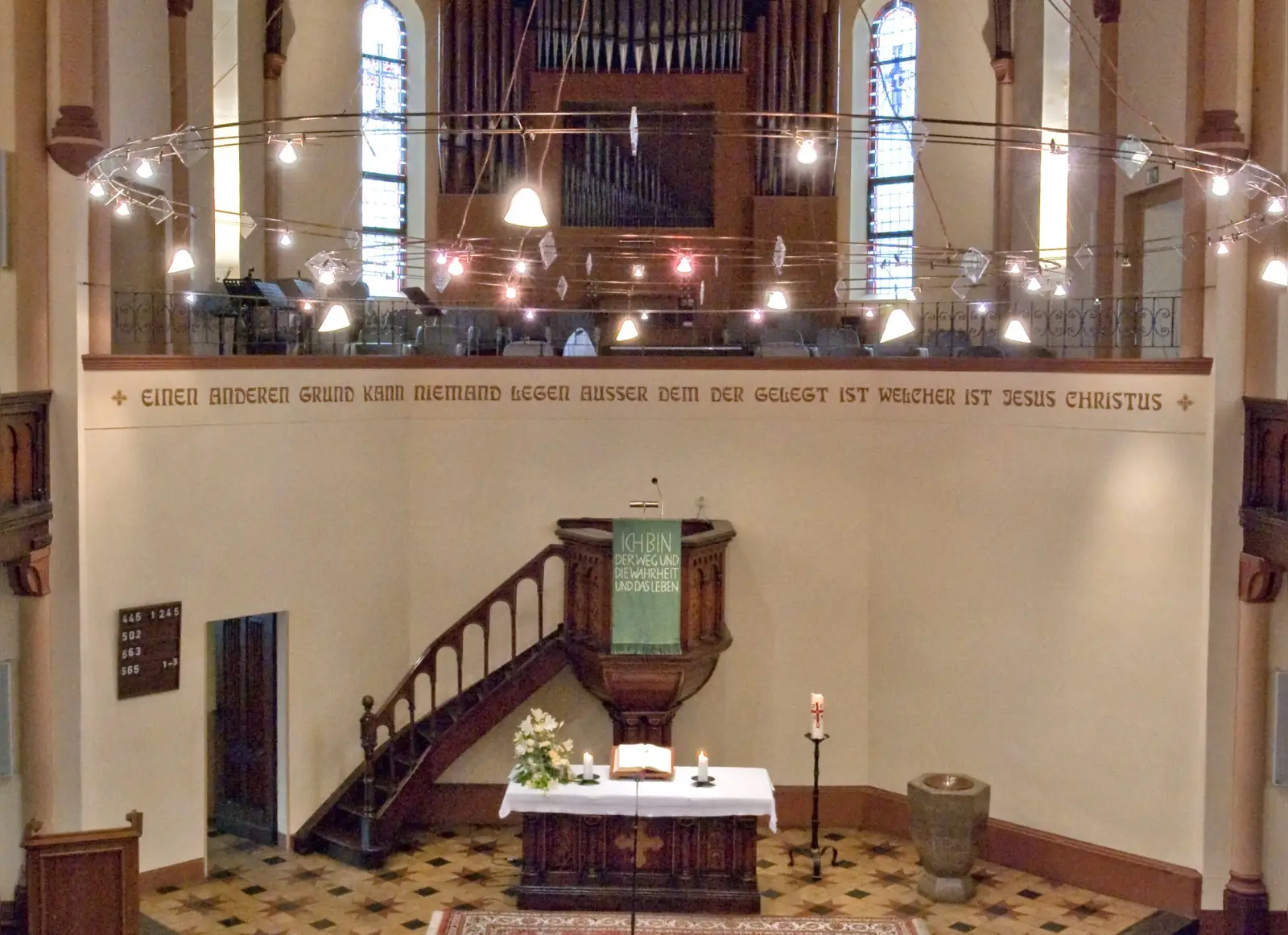 In der evangelischen Kirche in Wanheim ist am 29. Juni das Ratinger Akkordeonorchester zu hören. Foto: Tanja Pickartz