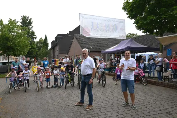 Bürgerverein Serm plant Speed-Display und Fahnenmast