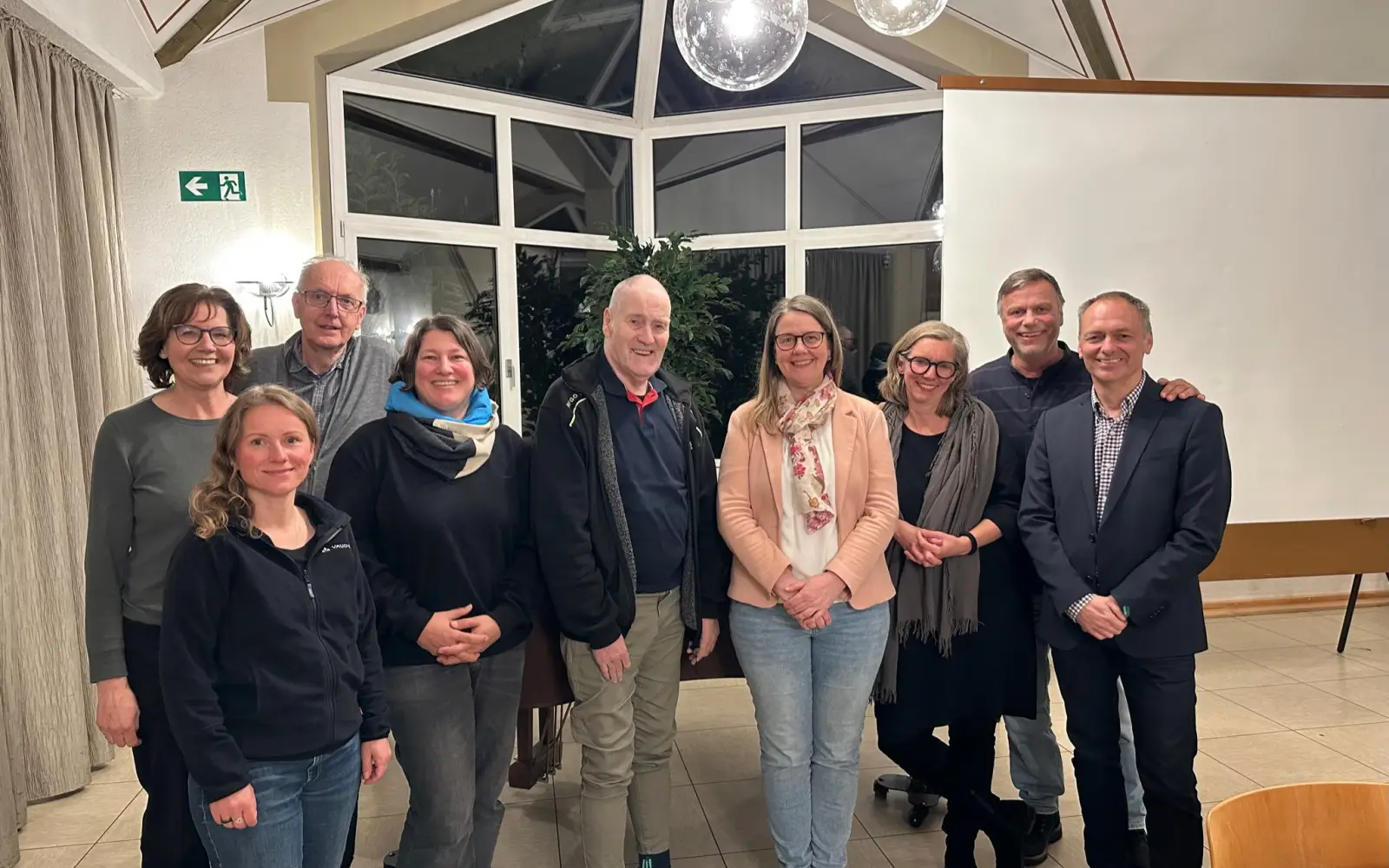 Führen jetzt den Bürgerverein Großenbaum/Rahm (von links): Verena Weishaupt, Nadin Vogel, Thomas Guesnet, Kathrin Groth, Heinz Stahl, Heike Schmitz-Fehlberg, Petra Berndorf, Christian Wosnik und Christian Hilberger. Foto: Bürgerverein Großenbaum/Rahm