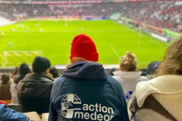 Spendenaktion: Becherpfand für die Nothilfe von action medeor