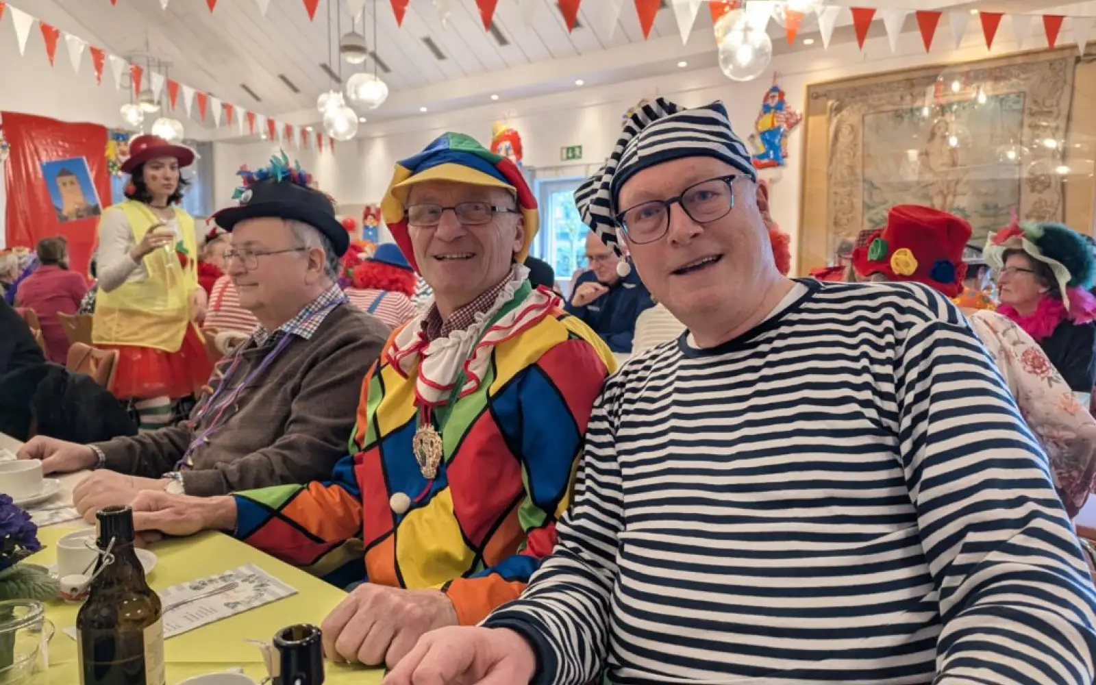 kfd-Karneval-Wittlaer-2025-2-1024x771