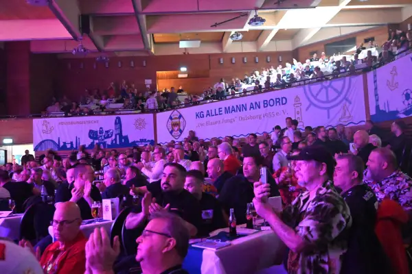 KG „Alle Mann an Bord“: Prächtige Stimmung bei der Herrensitzung