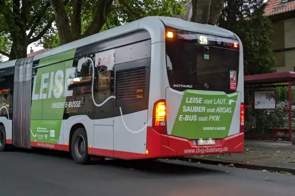 Umleitung für Buslinie 934 in Großenbaum