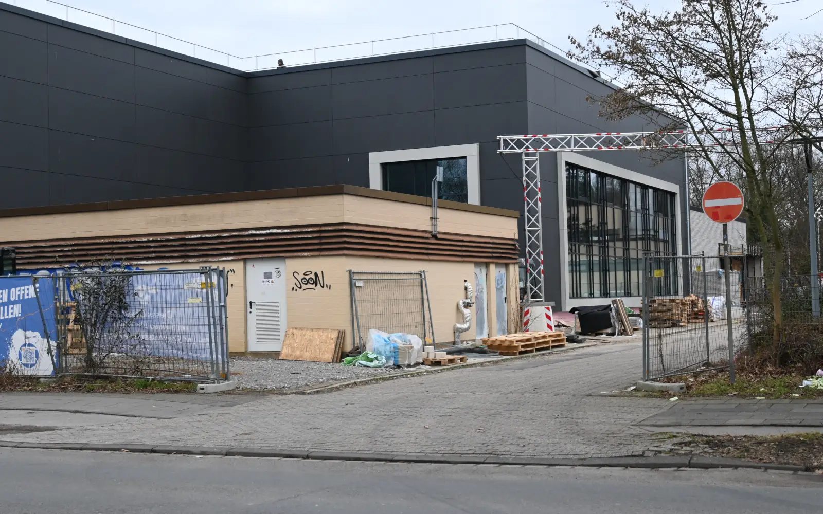 Das neue Südbad wird als modernes Hallenbad mit klar getrennten Funktionsbereichen gebaut. Foto: sam
