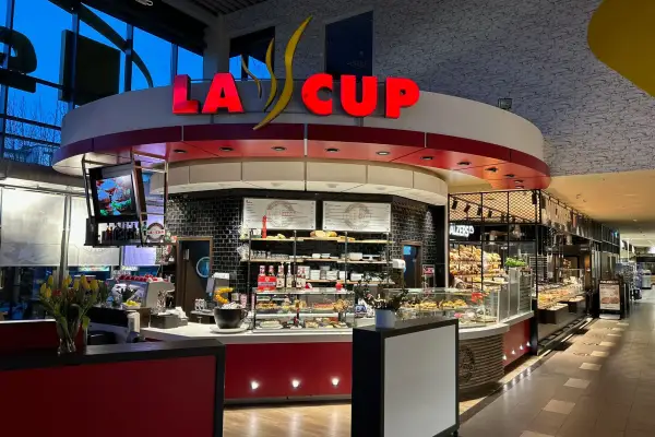 Café La Cup feiert 20 Jahre mit Tombola für den guten Zweck
