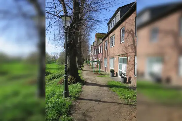 Der Barbarossawall, die schmalste Allee wird noch schmaler