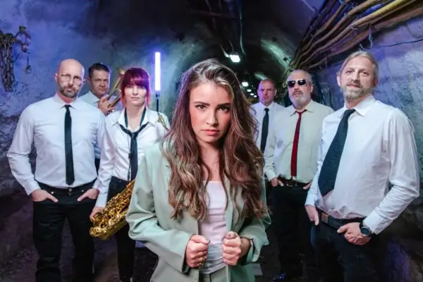 Kulturkirche Kaiserswerth präsentiert Nina Hahn & F.O.C.: Ein Abend mit Jazz, Neo-Soul und R’n’B