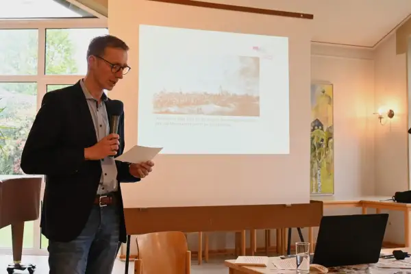 Interessanter Vortrag von Dr. Andreas Pilger: „Duisburg – die grüne Stadt?“