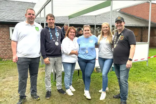 Erstes „Sommerfest am Zwiebelturm“: Ein voller Erfolg