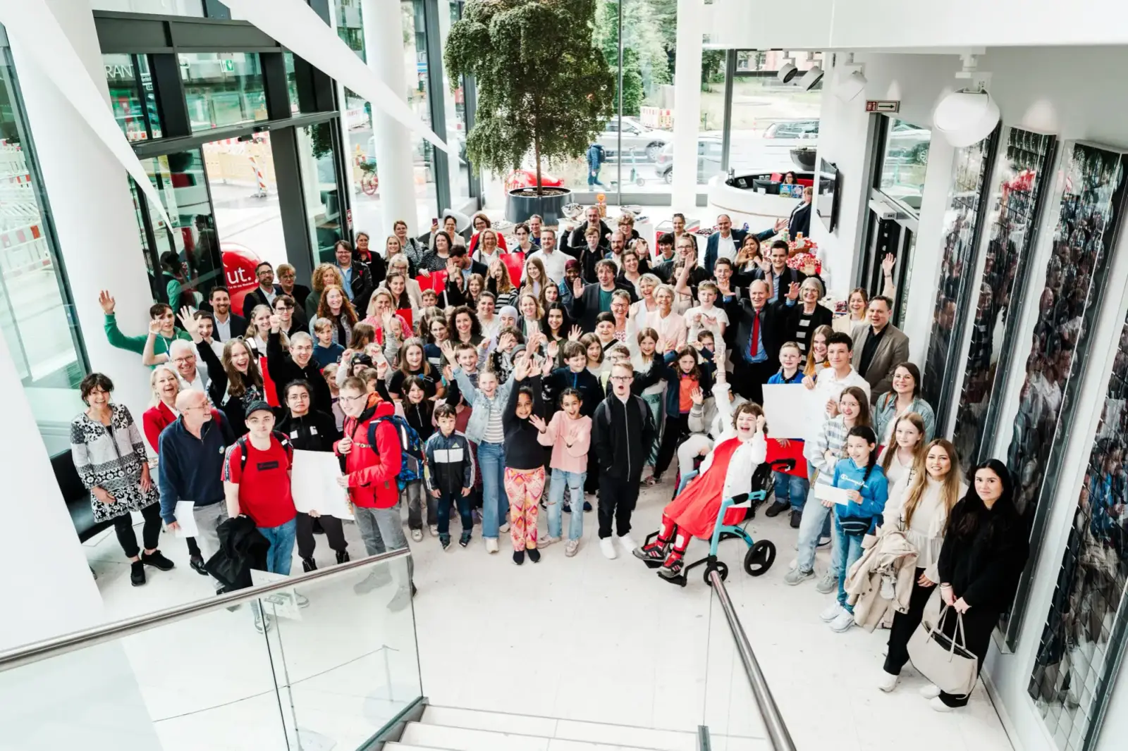 So viele Sieger gab es beim Schülerzeitungswettbewerb – ein gutes Omen für die künftige Qualität im Journalismus. Foto: RSGV