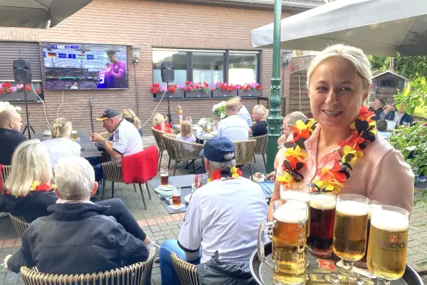 Public Viewing in der „Schenke“ in Serm mit leckeren Gerichten