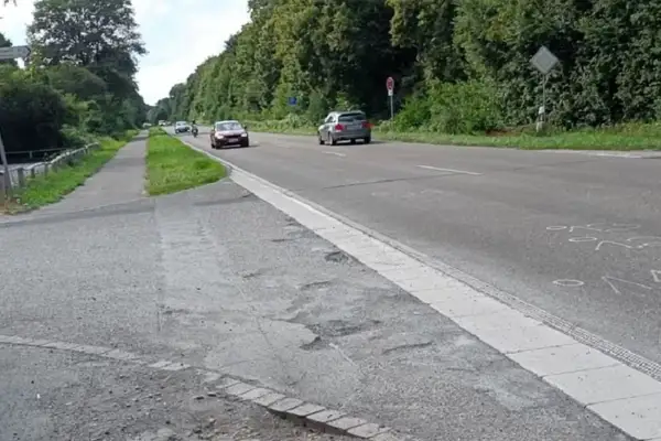 Mahnwache und Ghost-Bike-Aufstellung