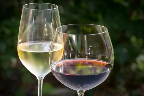 Bürgerverein Huckingen lädt zum ersten Weinfest ein