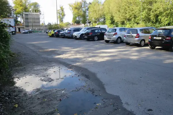 Neugestaltung des Parkplatzes an St. Swidbert