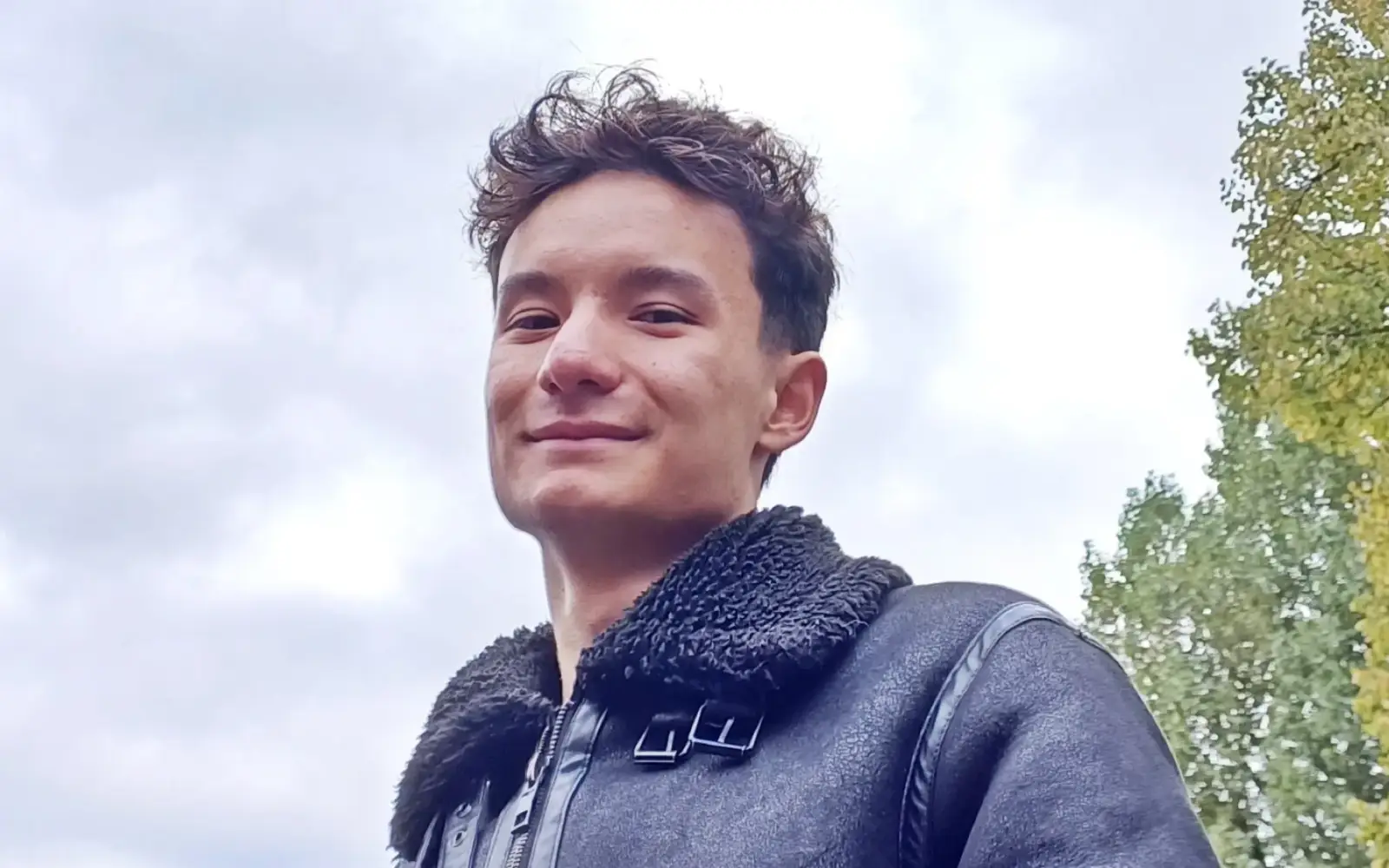 Liam Ingenfeld, 17 Jahre alt, engagiert sich im Jugendrat der Stadt Düsseldorf und setzt sich für die Interessen der Jugendlichen im Bezirk 5 ein. Foto: privat