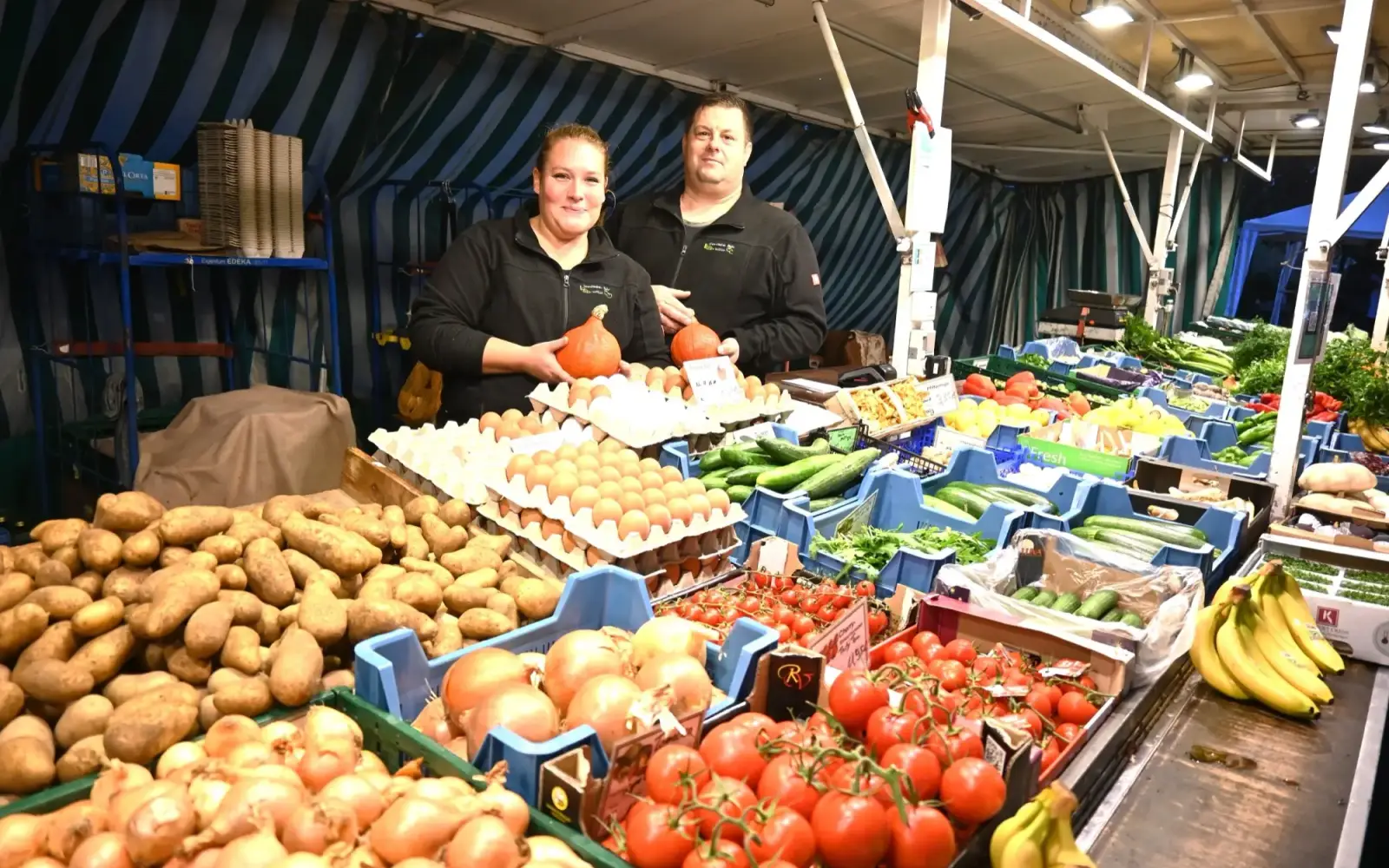 Auf die persönliche Beratung legen Nadine und Christian Behr viel Wert. Foto: sam