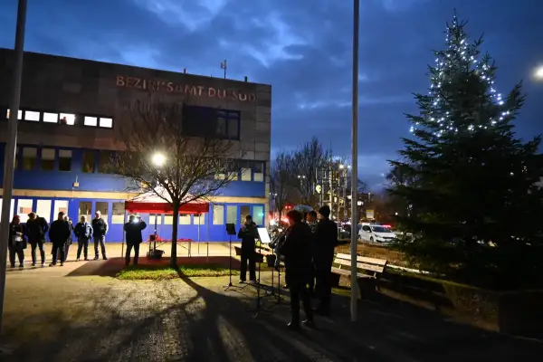 Erstes Salonkonzert im Bezirksamt Duisburg-Süd