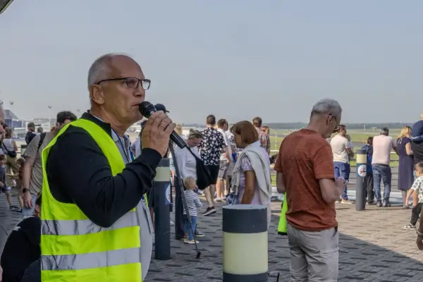 Fotogalerie: Eröffnung der Flughafen-Besucherterrasse