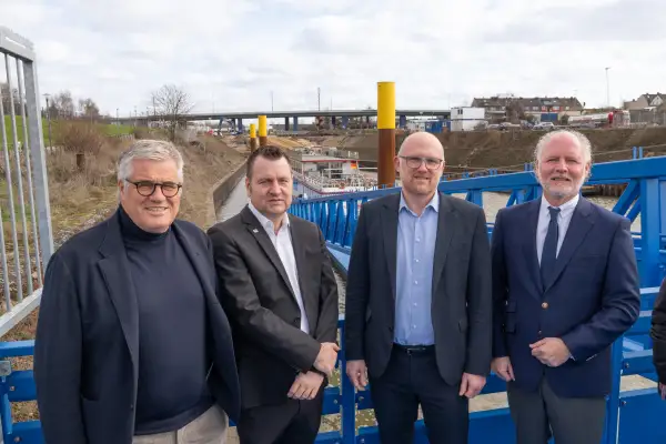 Neuer Schiffsanleger im RheinPark stärkt Tourismus und IGA 2027