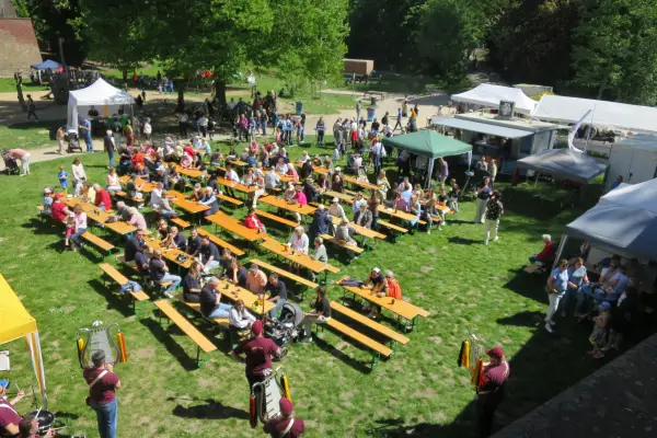 Maifest ohne Maibaum