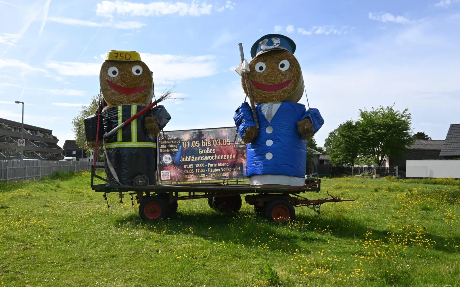 Für die Gemeinschaft im Dorf stehen sowohl das Tambourkorps Rheinklang als auch die Freiwillige Feuerwehr. Ihre Jubiläen wurden würdig gefeiert. Foto: sam