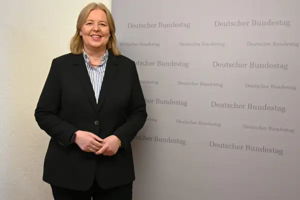 Nur mit Anmeldung: Austausch mit Ministerin Bärbel Bas