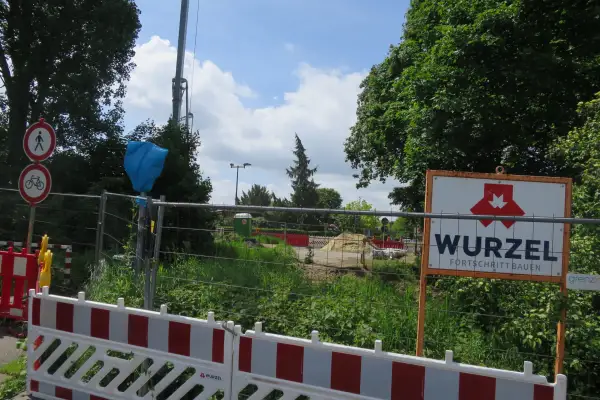 Bezirksvertretung 5 diskutiert Brückenneubau und B 8-Rückbau