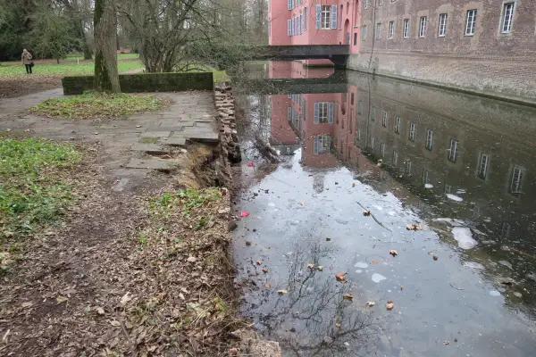 Schloss Kalkum und Parkplatznot beschäftigen die Bezirksvertretung 5