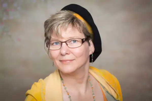Birgit Fritz erzählt in Angermund Märchen für Erwachsene