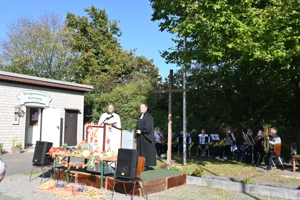 Bei bestem Wetter: Erntedankfest im Kleingartenverein