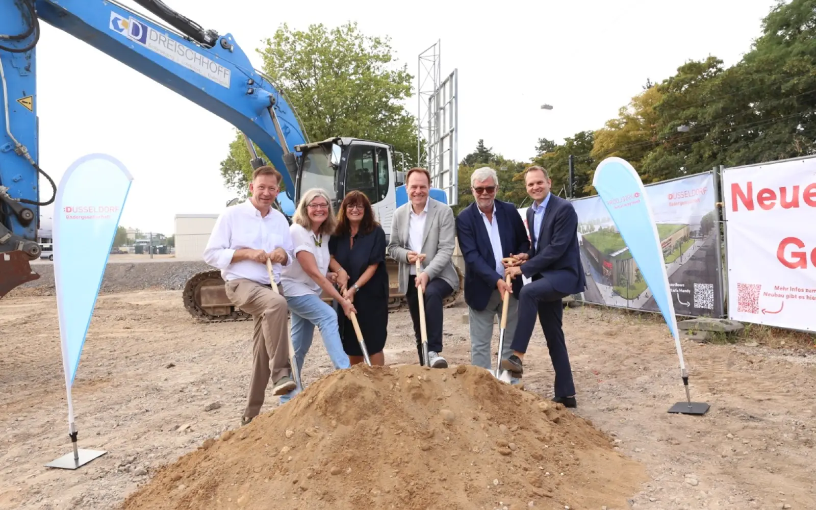 Der Bau des neuen Hallenbads Unterrath hat begonnen
