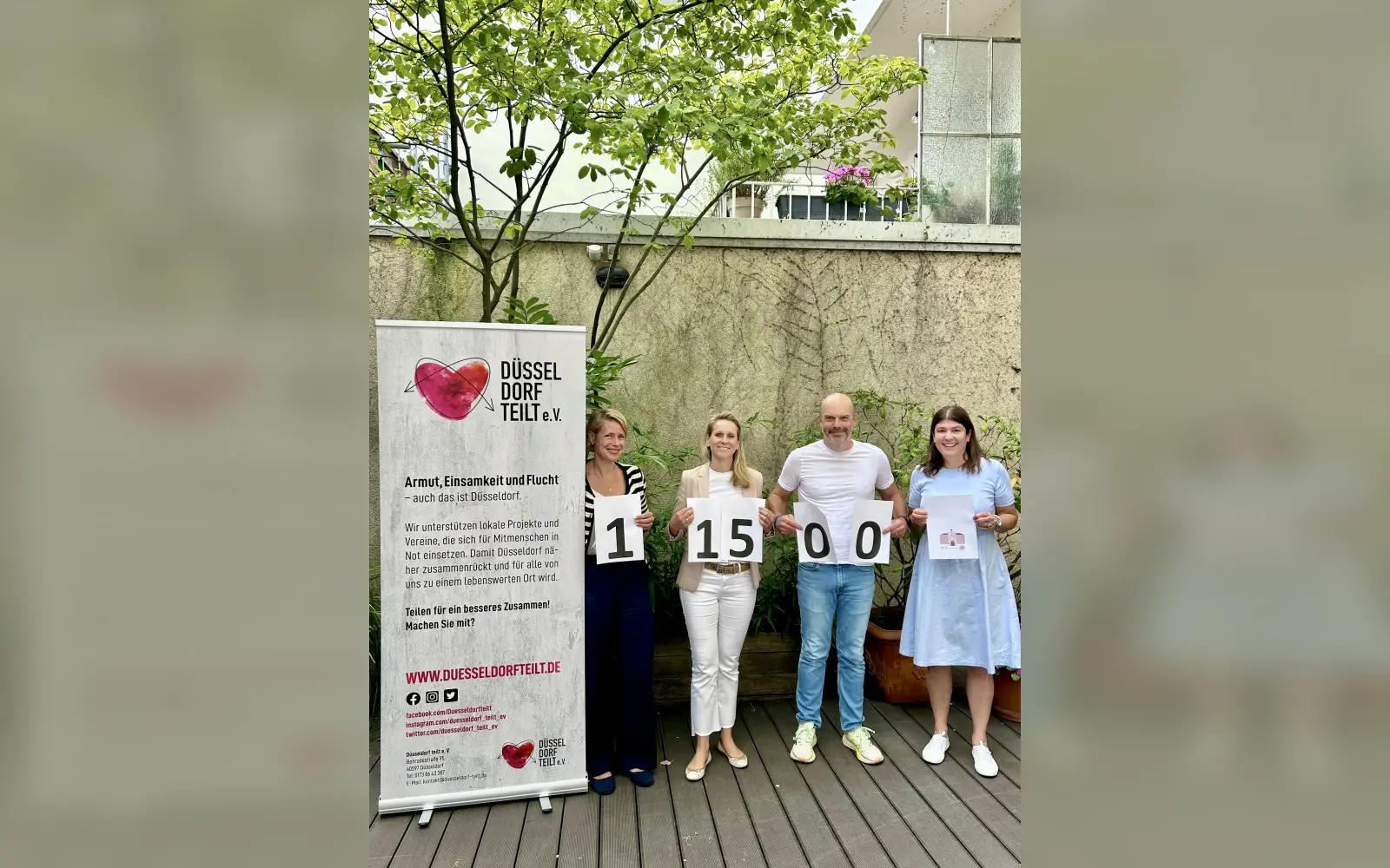 11.500 Euro aus der dritten Lions Family Trophy gehen zu gleichen Teilen an KiD und den Verein „Düsseldorf teilt“. (von links): Nina Sauerland (Geschäftsführerin Düsseldorf teilt), Sabine Hartmann (Präsidentin Lions Club Düsseldorf-Schloss Kalkum), Christian Hörnchen-Montag (Pädagogische Gesamtleitung KiD) und Vera Dohmgoergen (PR-Beauftragte Lions Club Düsseldorf-Schloss Kalkum). Foto: privat