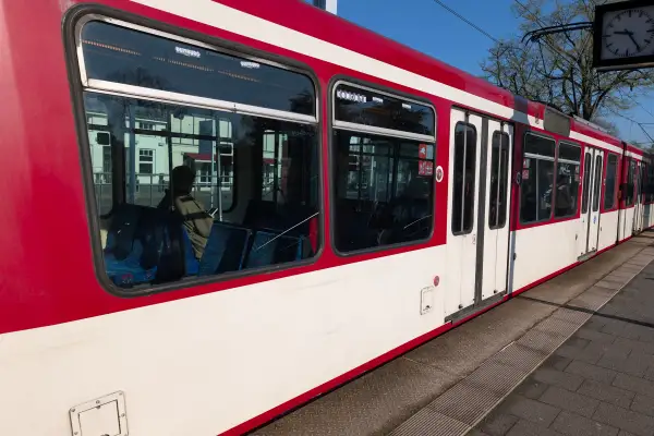 Busse ersetzen die U79 zwischen Grunewald und Kesselsberg