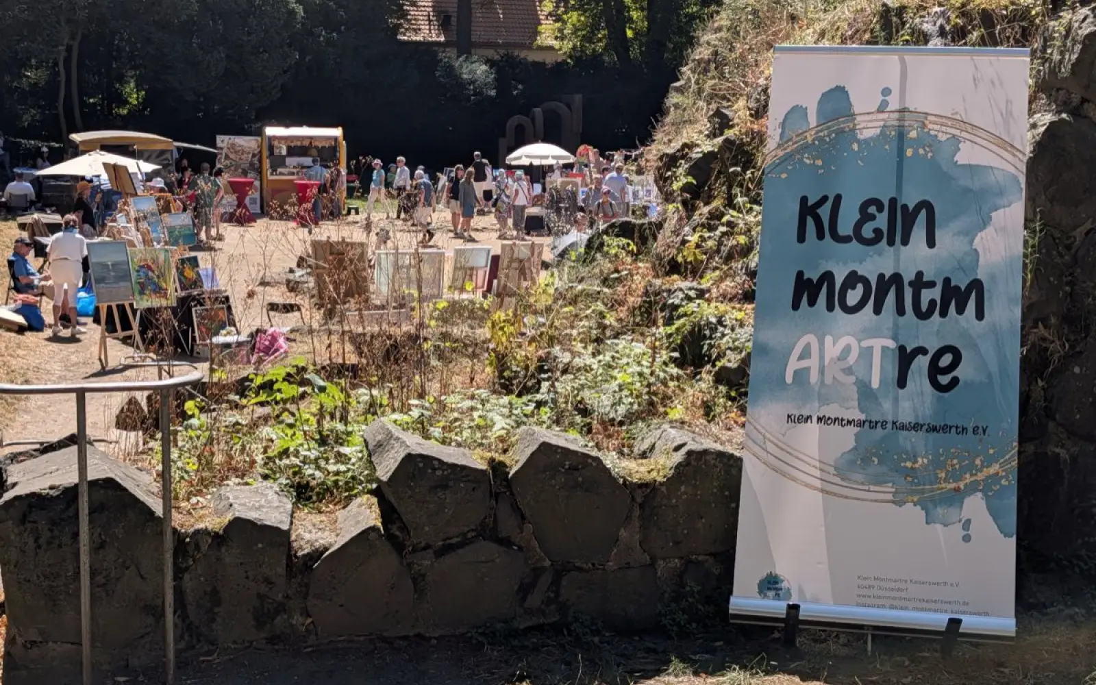 Klein Montmartre lockte Kunstfreunde ans Kaiserswerther Rheinufer [Fotostrecke]