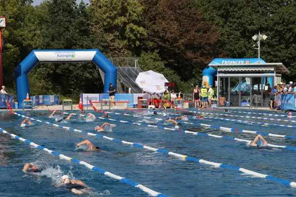 Stadtwerke Ratingen Triathlon im Angerbad