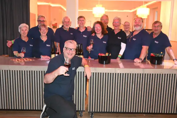 Weinfest mit „internationalen Schlagern“ in Huckingen
