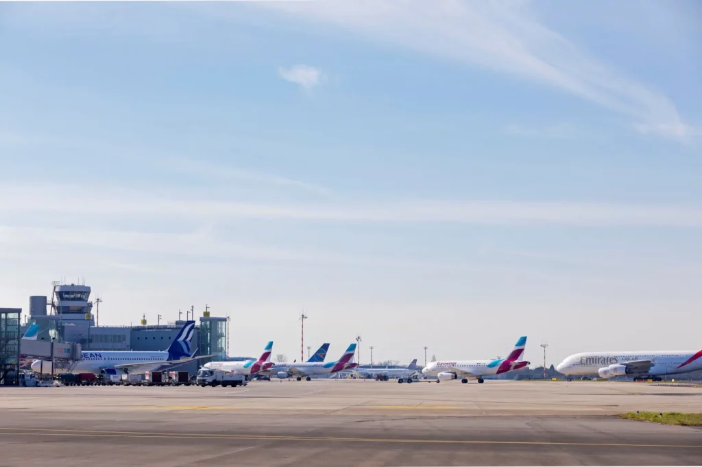 Flughafen Düsseldorf Vorfeld. Foto: Flughafen Düsseldorf