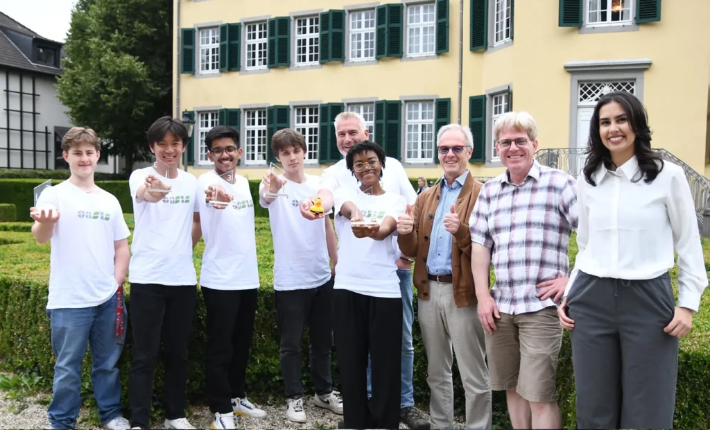 Auf Platz 3: Team „The Oasis Group“ des Theodor-Fliedner-Gymnasiums in Düsseldorf