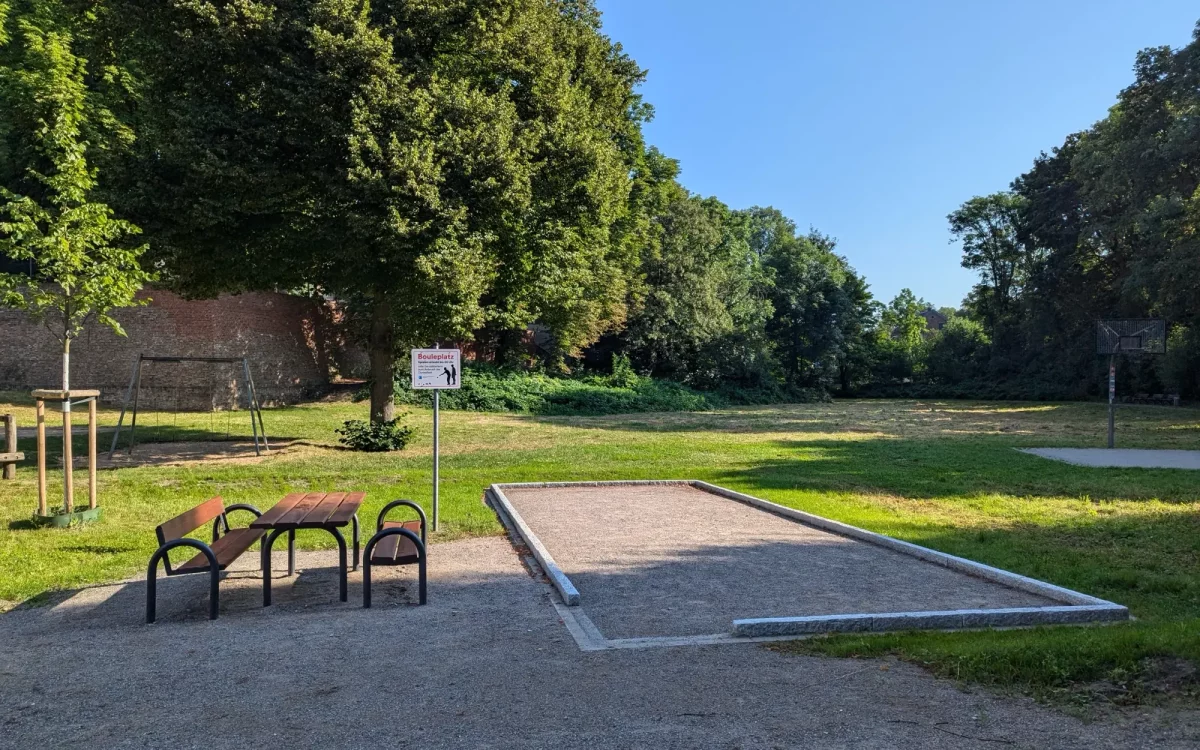 Boule-Bahn in Kaiserswerth vor der feierlichen Eröffnung. Foto: ah