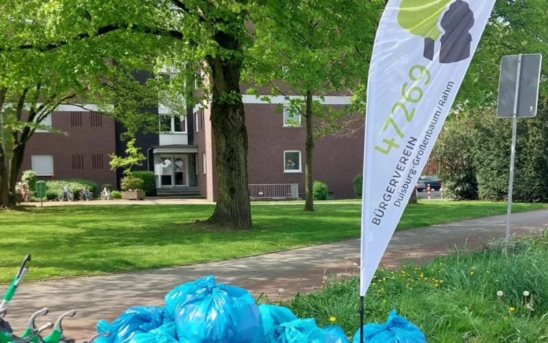 Müllsammelaktion des Bürgervereins Großenbaum/Rahm: Freiwillige sammeln erneut gemeinsam Müll, um den Stadtteil sauber zu halten. Foto: sam