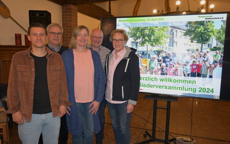 Der bisherige Vorstand wird weiter den Bürgerverein Serm führen (von links): Dennis Ponczeck, Rainer Kreh, Silke Düren, Bernd Baumann und Barbara Schünemann. Foto: sam