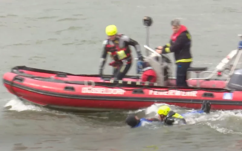Feuerwehr warnt: Schwimmen im Rhein ist lebensgefährlich!, Foto: Landeshauptstadt Düsseldorf